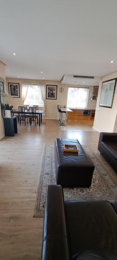 V&A Waterfront Marina Family Apartment 201 Altmore Cidade Do Cabo Exterior foto