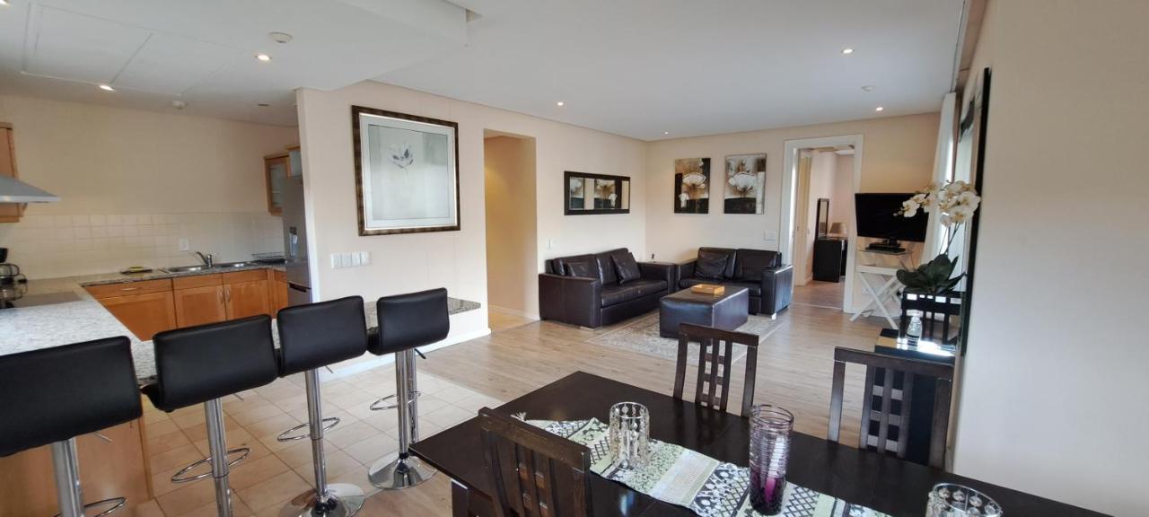 V&A Waterfront Marina Family Apartment 201 Altmore Cidade Do Cabo Exterior foto