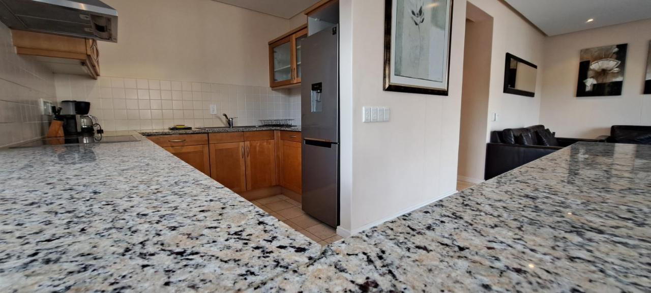 V&A Waterfront Marina Family Apartment 201 Altmore Cidade Do Cabo Exterior foto