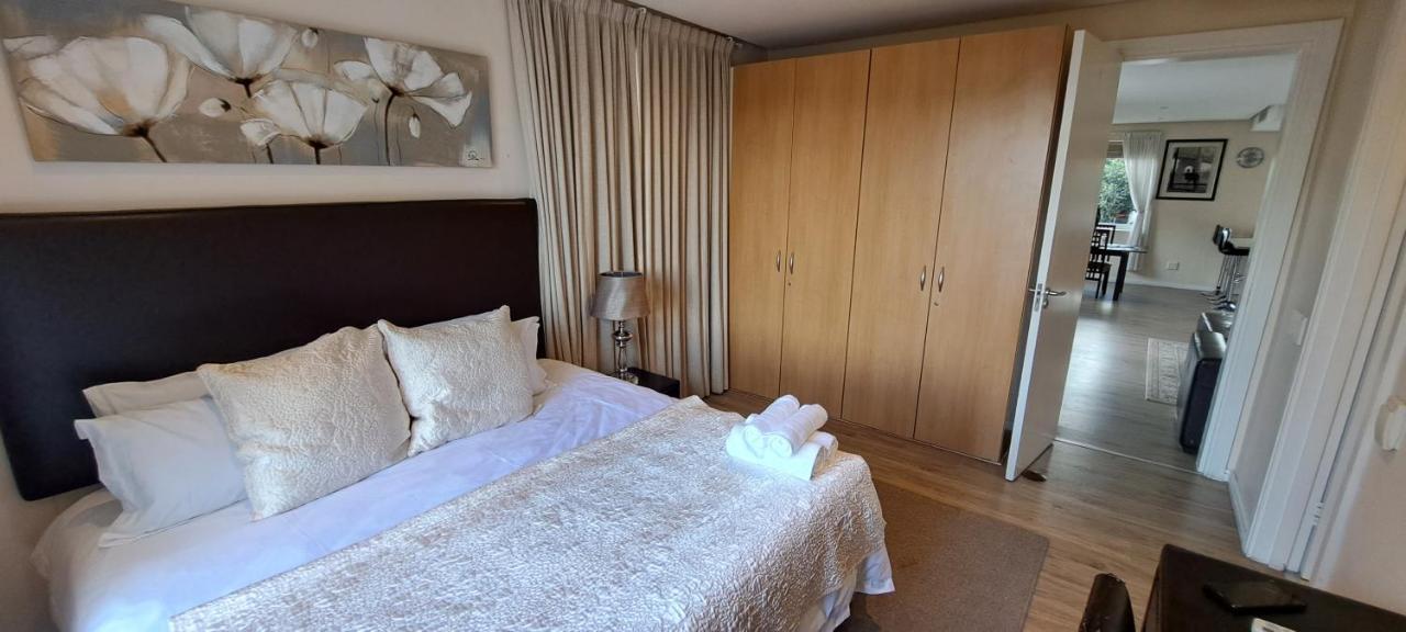 V&A Waterfront Marina Family Apartment 201 Altmore Cidade Do Cabo Exterior foto